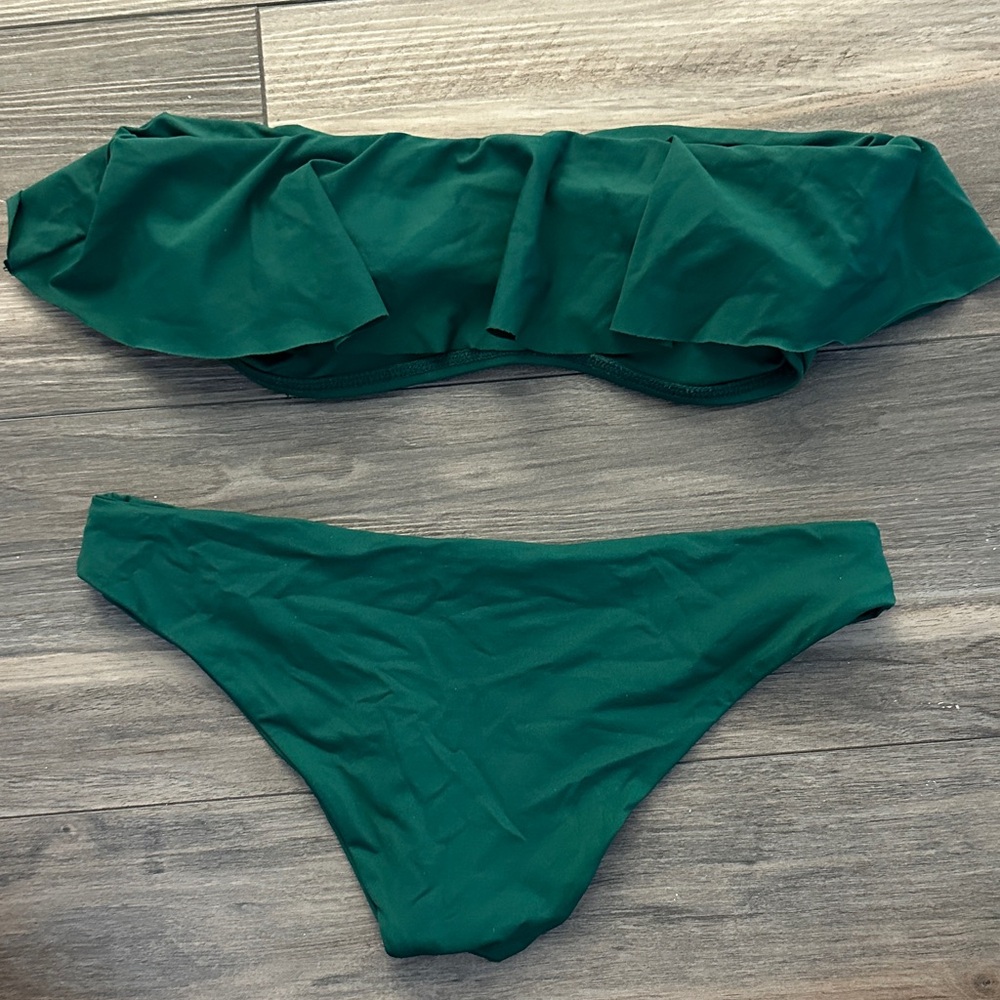 Emerald Green Ruffle Bikini Set - Picture 2 of 2